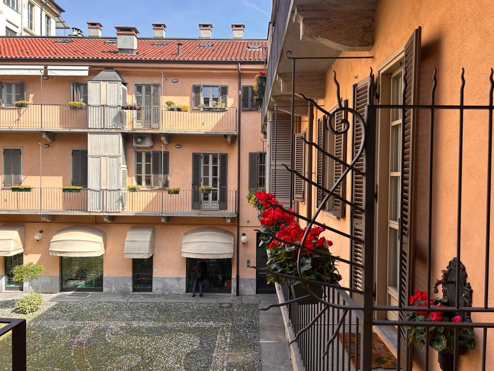 Elegante Appartamento Nel Centro Storico Di Torino Екстериор снимка